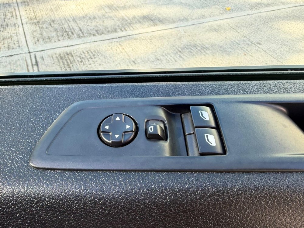 aa20a5cf-c9ae-4ee0-9bf9-aea7920a04dc.jpg